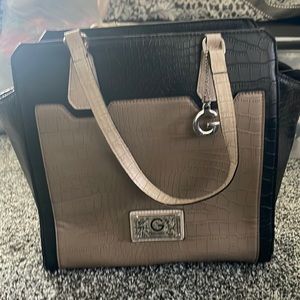 Guess purse